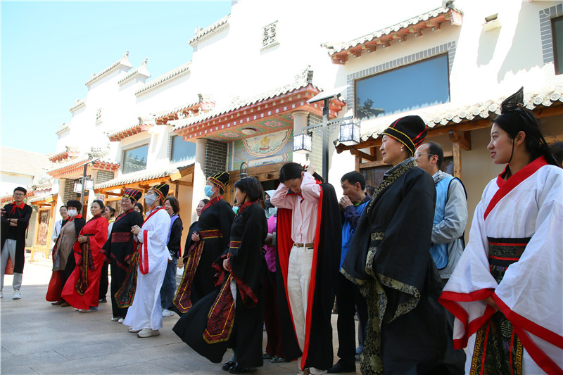 街道社區(qū)拓展團建